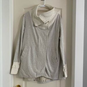 Lululemon Gratitude Wrap size 10